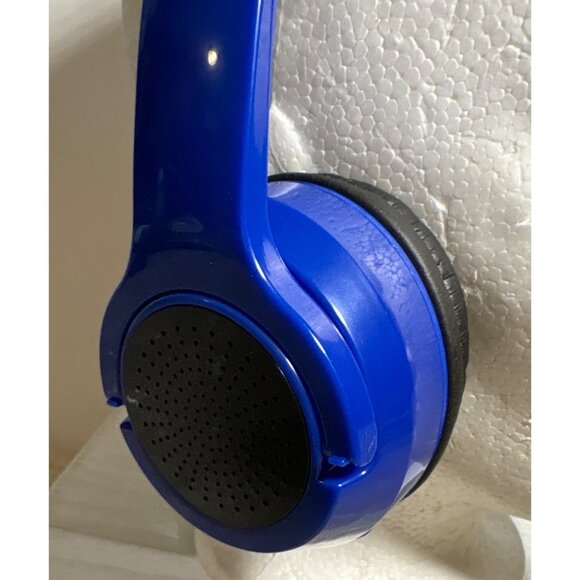 Bud Light Bluetooth Wireless Headphones With USB Charging Cable Blue - Picture 5 of 7